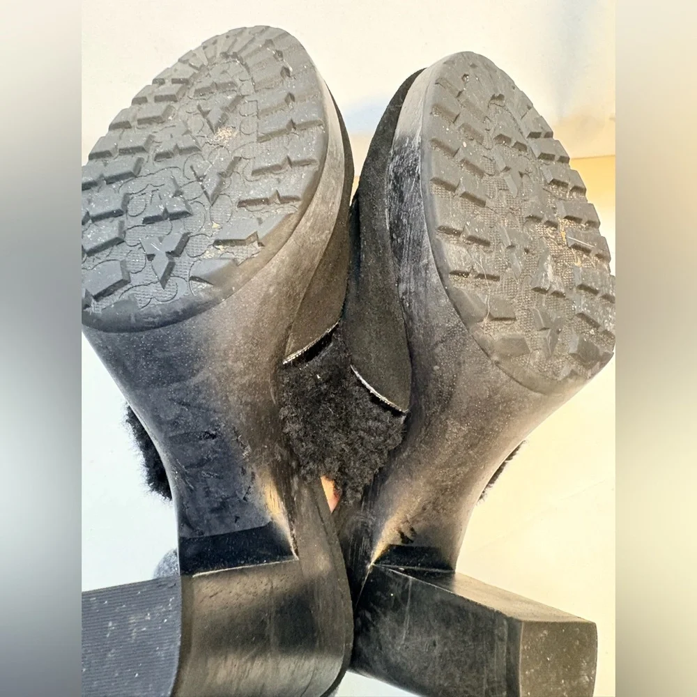 Coach Idyle Platform Mules in Black Suede and Faux-Shearling with Chain - Picture 7 of 16